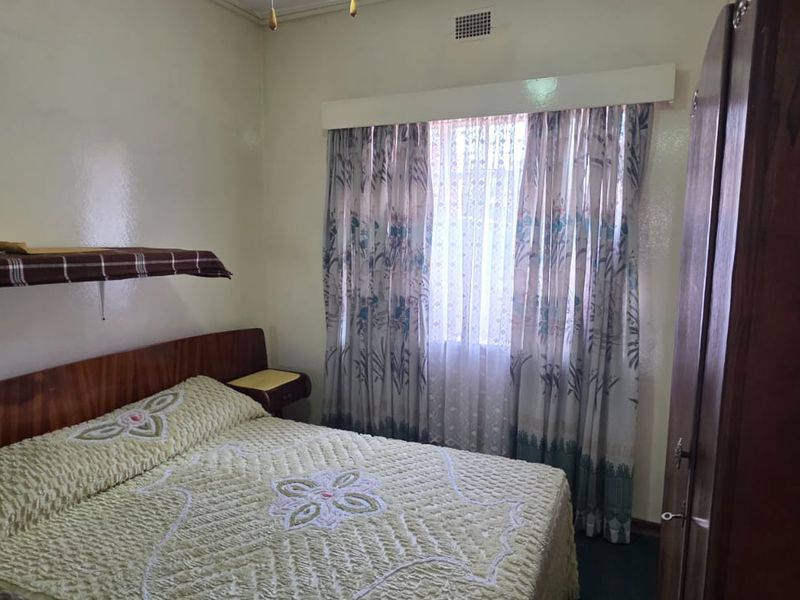 Charming 3-Bedroom Home with Borehole & ALL Furniture Included – CW4. - Photo 7