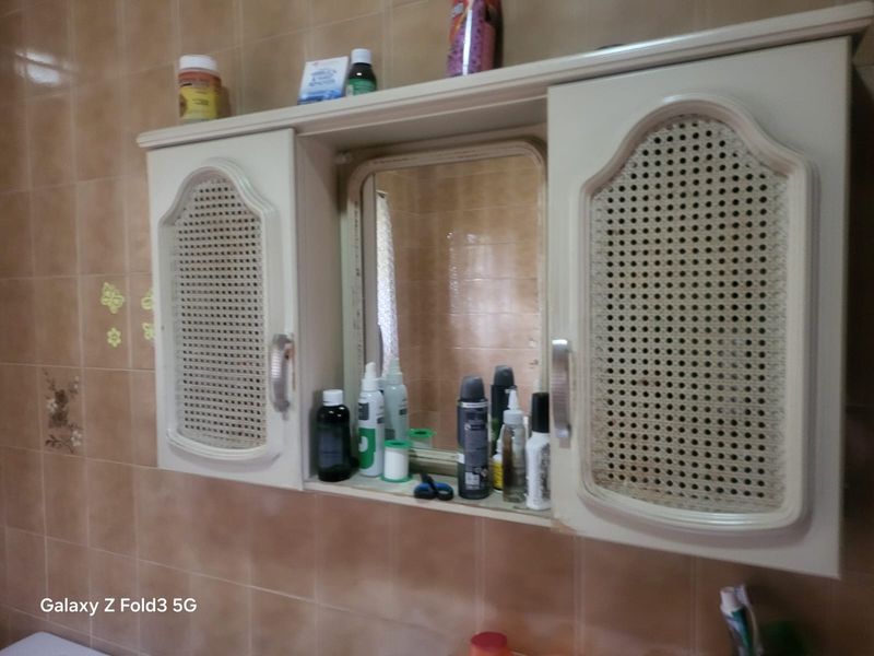 Prime Location, family home. - Photo 4