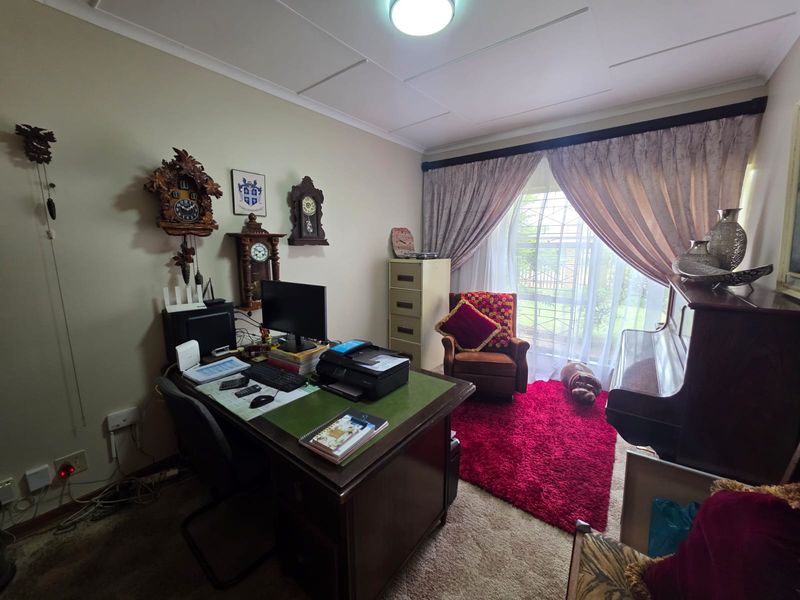 ABSOLUTELY STUNNING HOUSE FOR SALE IN SASOLBURG – SOUGHT-AFTER AREA! - Photo 6