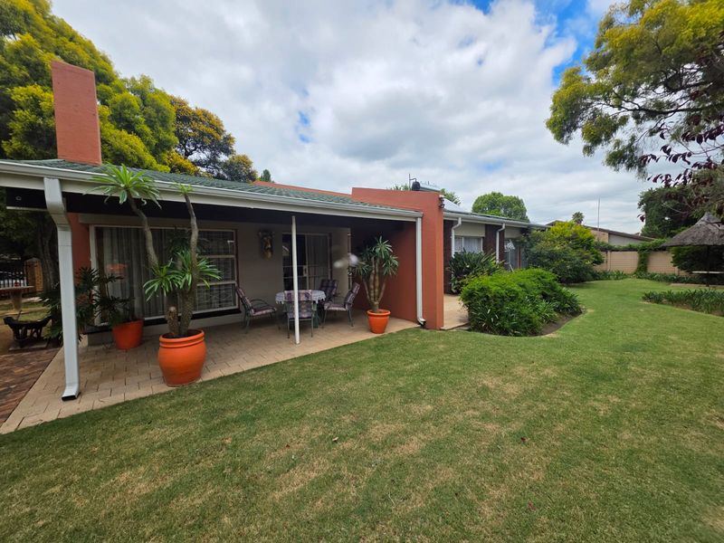 ABSOLUTELY STUNNING HOUSE FOR SALE IN SASOLBURG – SOUGHT-AFTER AREA! - Photo 3