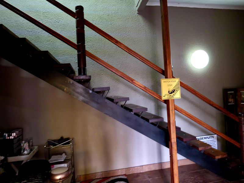 Discover the perfect family haven with this stunning home - Photo 7