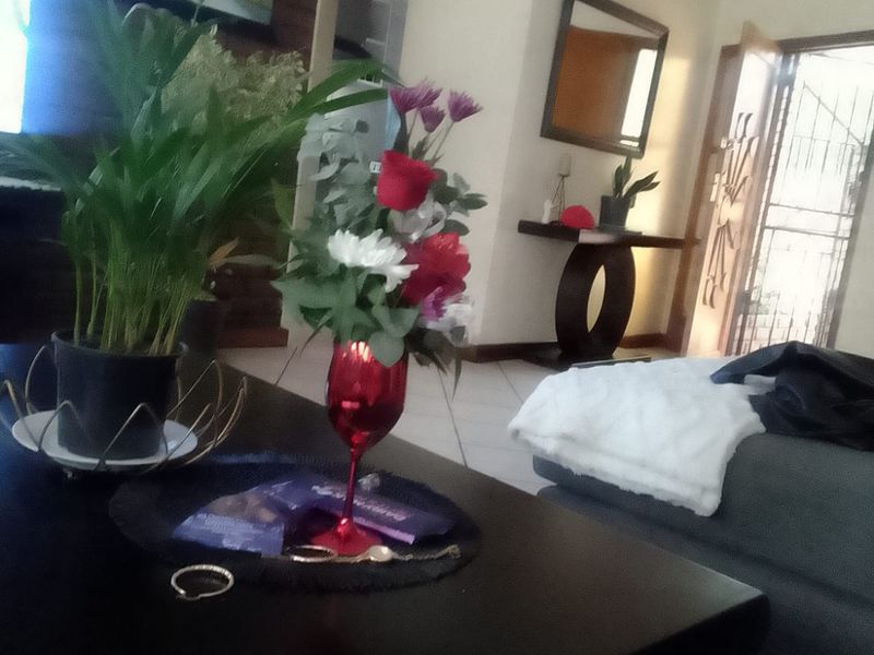 SERENE SMALL TOWN FEELING - Photo 5