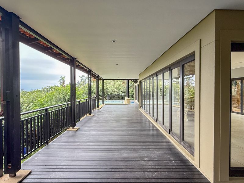 Elegant Coastal Living in Zimbali Estate - Photo 4