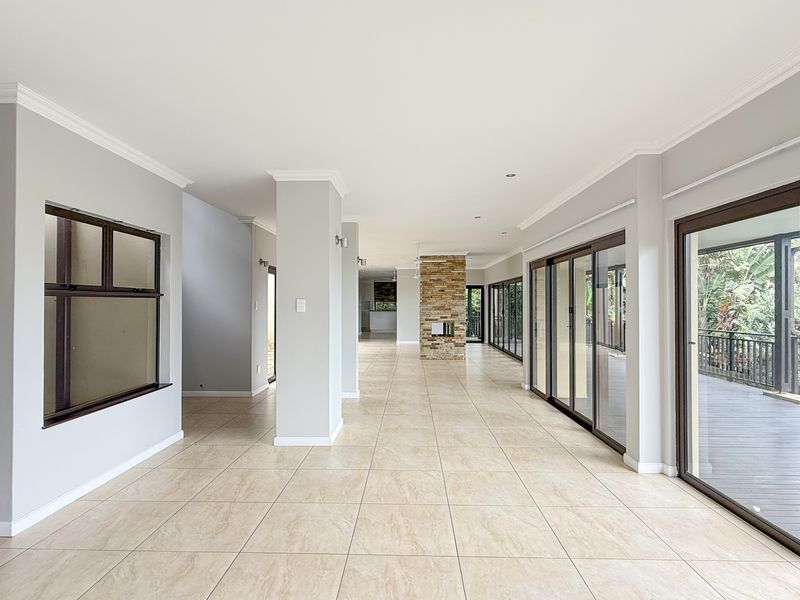 Elegant Coastal Living in Zimbali Estate - Photo 8