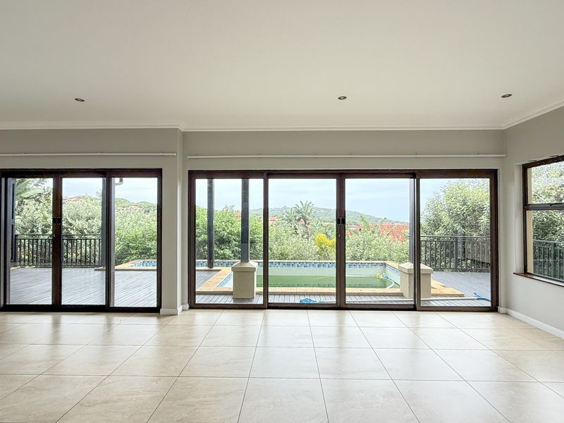 Elegant Coastal Living in Zimbali Estate - Photo 10