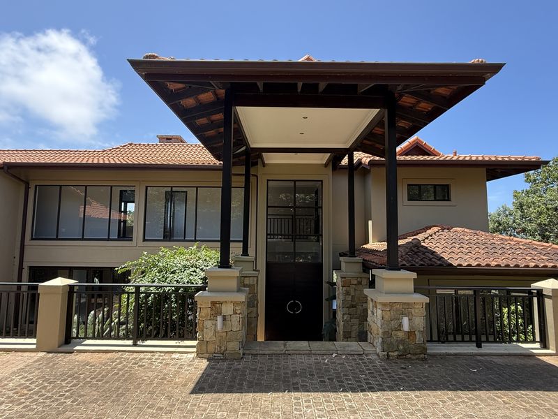 Elegant Coastal Living in Zimbali Estate - Photo 2