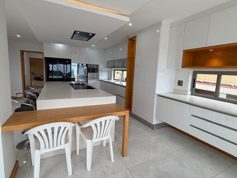 Exquisite Newly Renovated Coastal Residence with Breathtaking Panoramic Sea Views - Photo 5