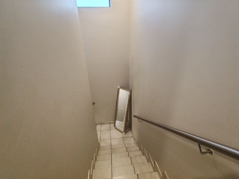 Modern 2 Bedroom Townhouse Montana - Photo 10
