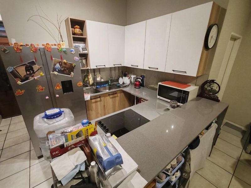 Modern 2 Bedroom Townhouse Montana - Photo 6