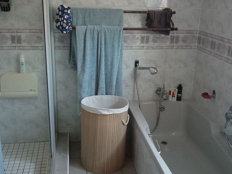 3 Bedroom Townhouse for Sale – Secure Complex - Photo 8