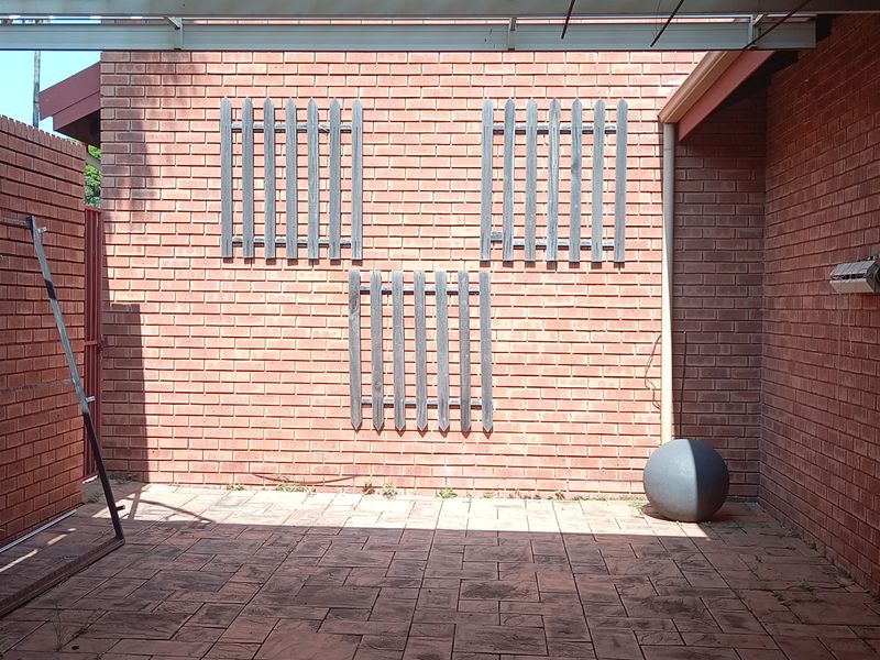 3 Bedroom Townhouse for Sale – Secure Complex - Photo 5