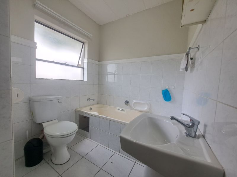 stunning 2 bedroom apartment in Morningside - Photo 9