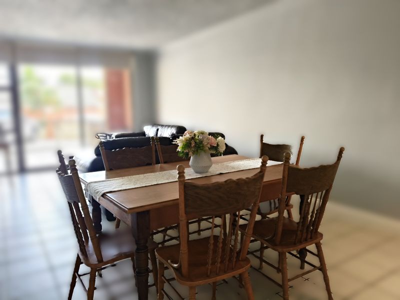 Perfectly Positioned Ground-Floor Apartment - Photo 5