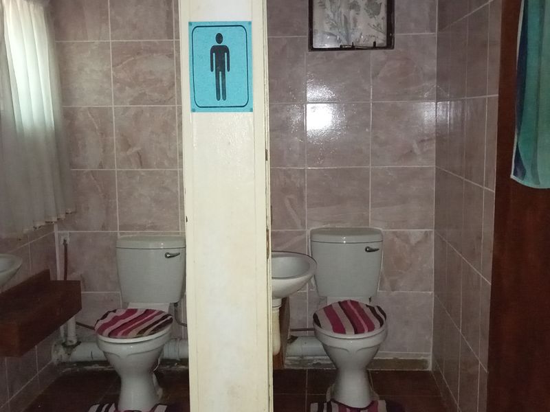 5 Bedroom House for Sale – Close to Schools - Photo 10