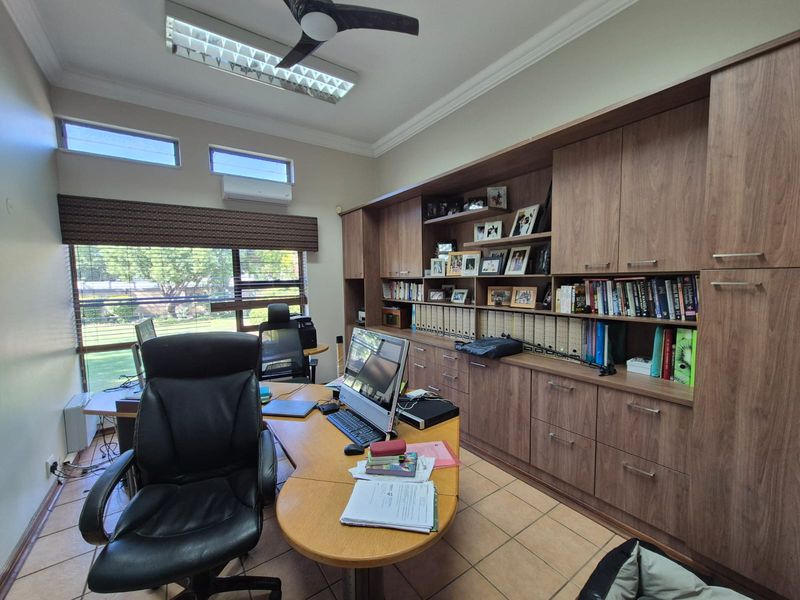 !Surpassing All Others in Quality! - Photo 8