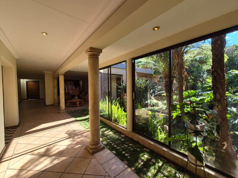 !Surpassing All Others in Quality! - Photo 6