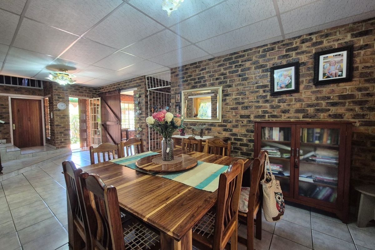 Only One of its Kind - Photo 2