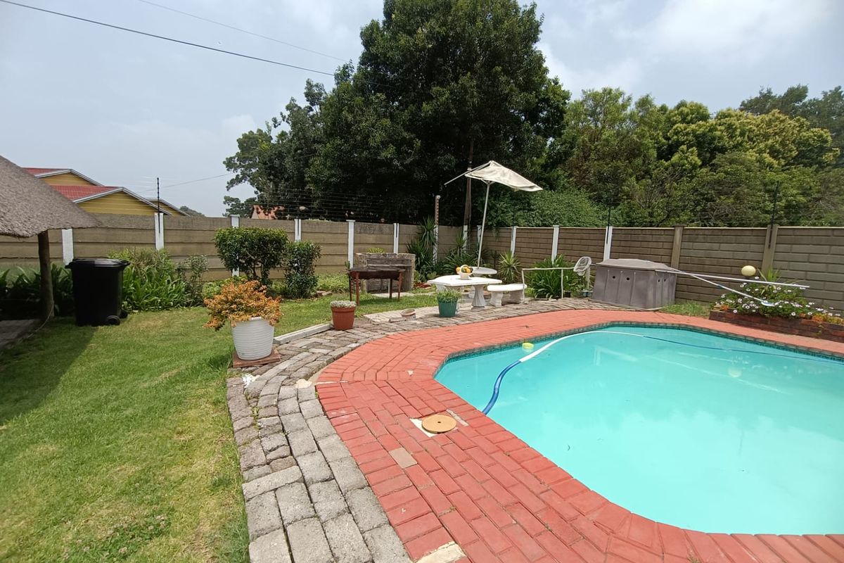 PRIME INVESTMENT OPPORTUNITY: 8-Bedroom Turnkey Asset. - Photo 4