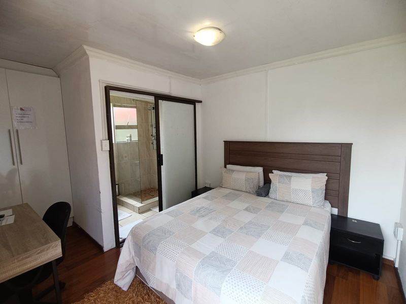 PRIME INVESTMENT OPPORTUNITY: 8-Bedroom Turnkey Asset. - Photo 10