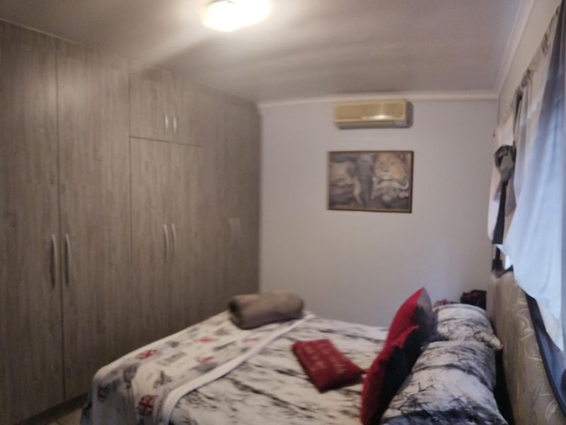 Home with flatlet in Strelitzia Park - Photo 10