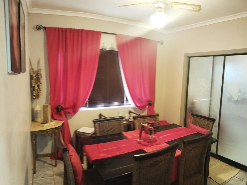 Home with flatlet in Strelitzia Park - Photo 5