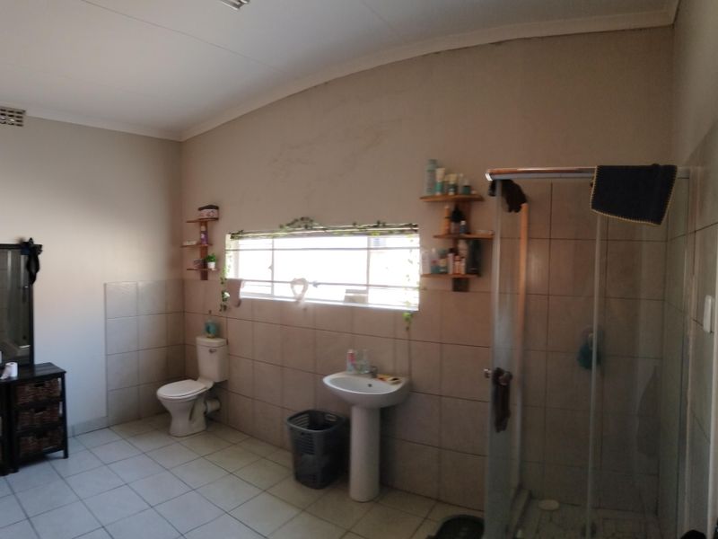 Room to Breathe, Room to Live — The Space You’ve Been Waiting For - Photo 4