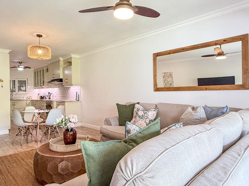 Prime Coastal Holiday Apartment – Willard’s Beach - Photo 6