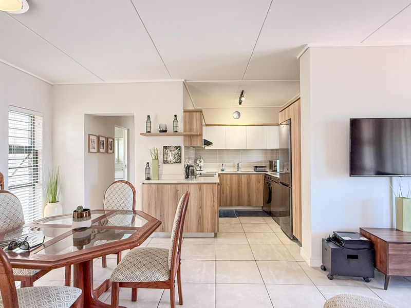 Luxury 3-Bedroom Modern Apartment in Ballito Hills Estate - Photo 4