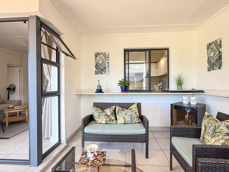 Luxury 3-Bedroom Modern Apartment in Ballito Hills Estate - Photo 7