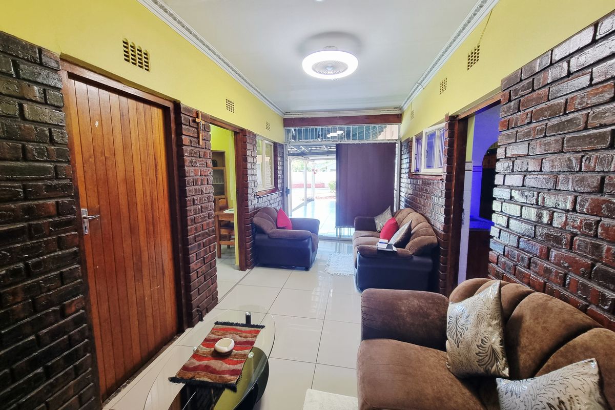 Beautiful house for sale - Photo 4