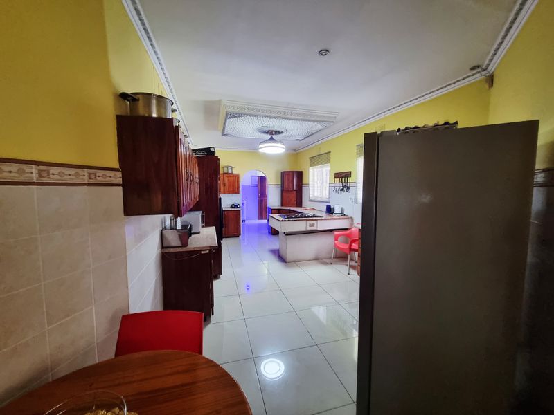 Beautiful house for sale - Photo 8