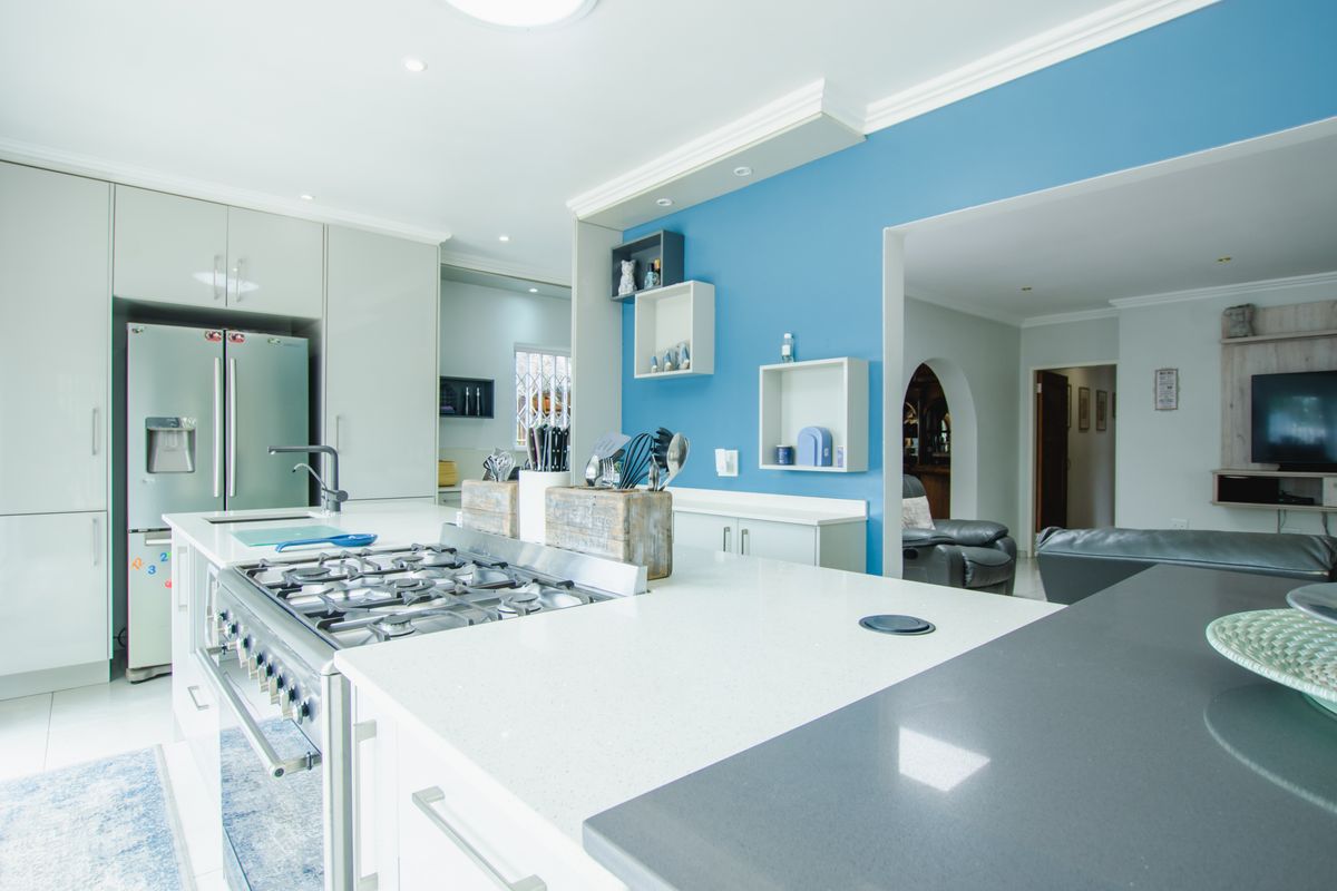 2 Properties On One Stand - Photo 2