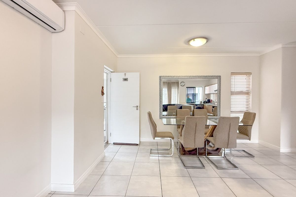 2 Bedroom Apartment in Ballito Hills Estate - Photo 5