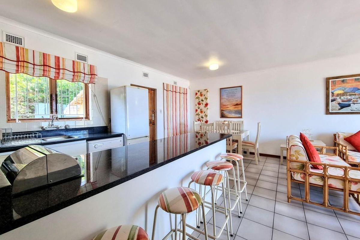 Coastal Living in Shaka’s Rock – Modern 2-Bedroom Apartment in Siesta! - Photo 5