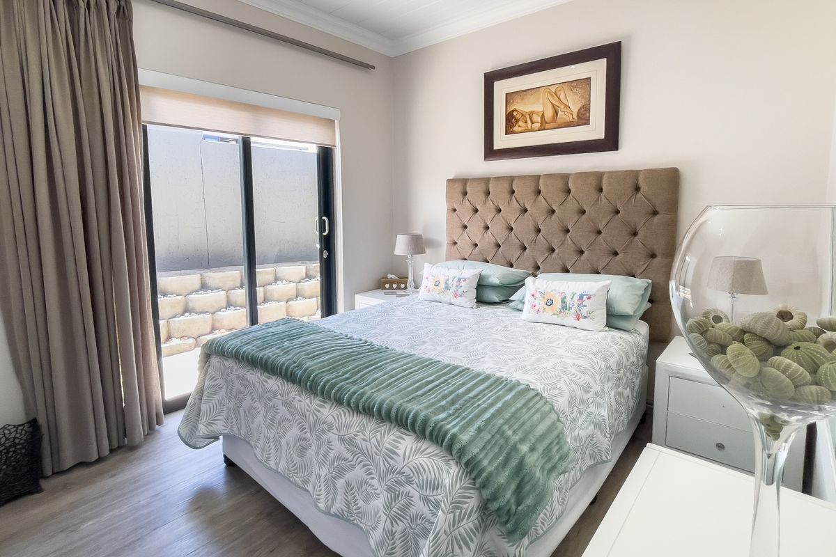 Two Bedroom House in sought after Estate - Photo 4