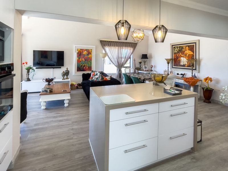 Two Bedroom House in sought after Estate - Photo 10