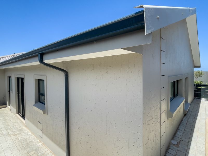 Two Bedroom House in sought after Estate - Photo 7