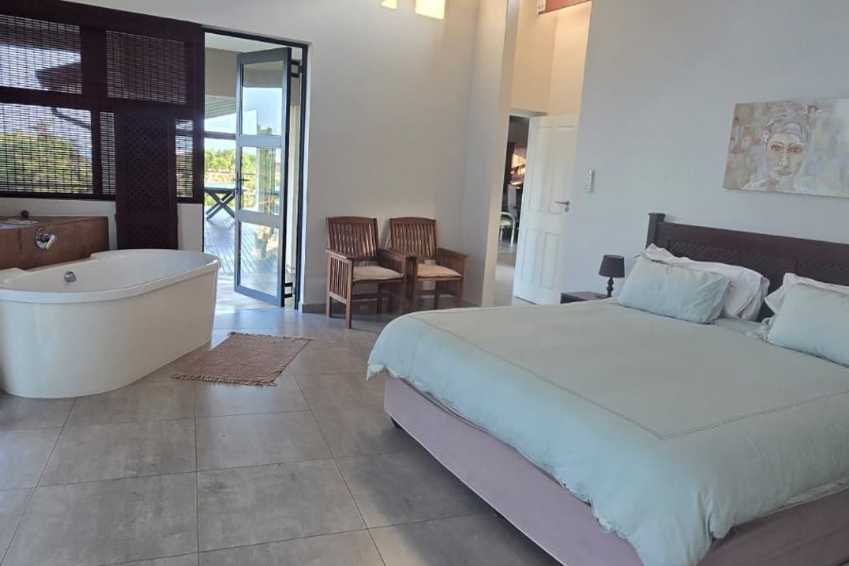 Elegant Coastal Estate Living in Nkwazi Ridge - Photo 2