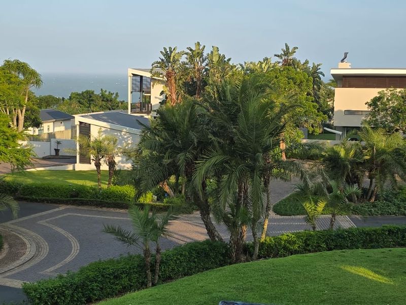Elegant Coastal Estate Living in Nkwazi Ridge - Photo 3