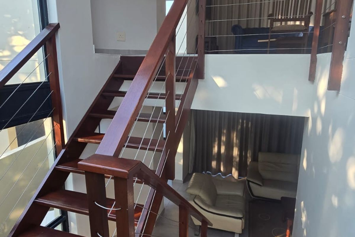 Elegant Coastal Estate Living in Nkwazi Ridge - Photo 4