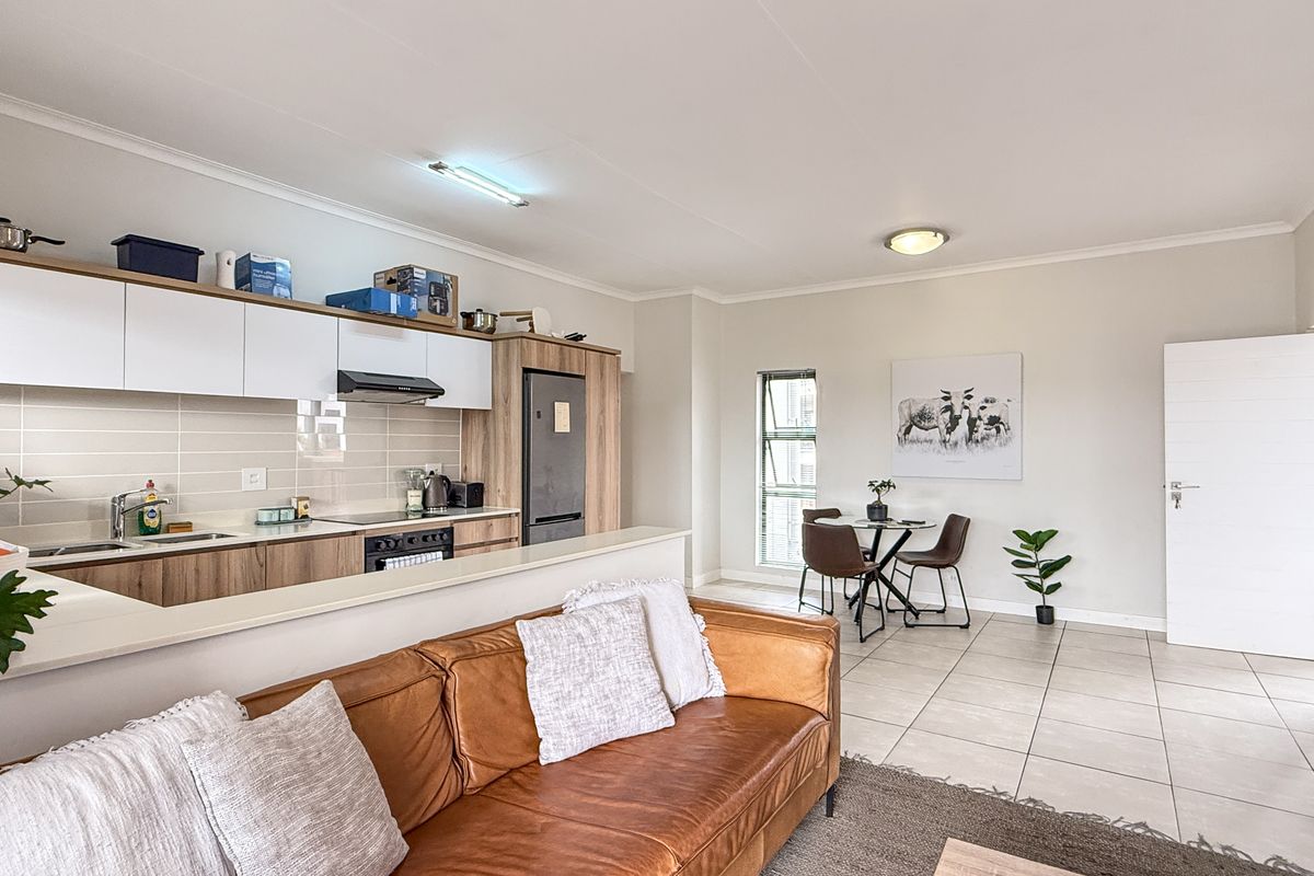 Modern 2-Bedroom Luxury Apartment in Ballito Hills Estate – Comfort, Style & Prime Location - Photo 5