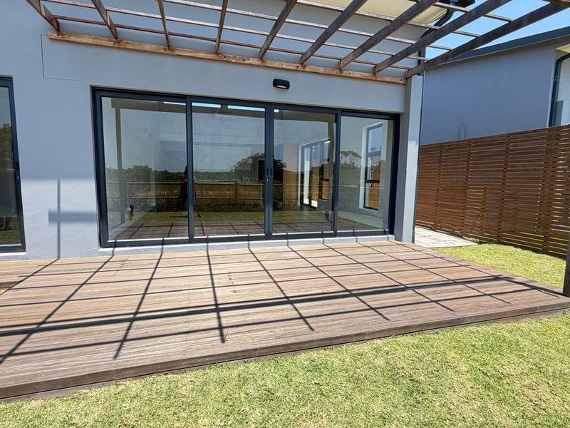 Modern 2-Bedroom Home To Rent in Dolphin Ridge - Photo 10