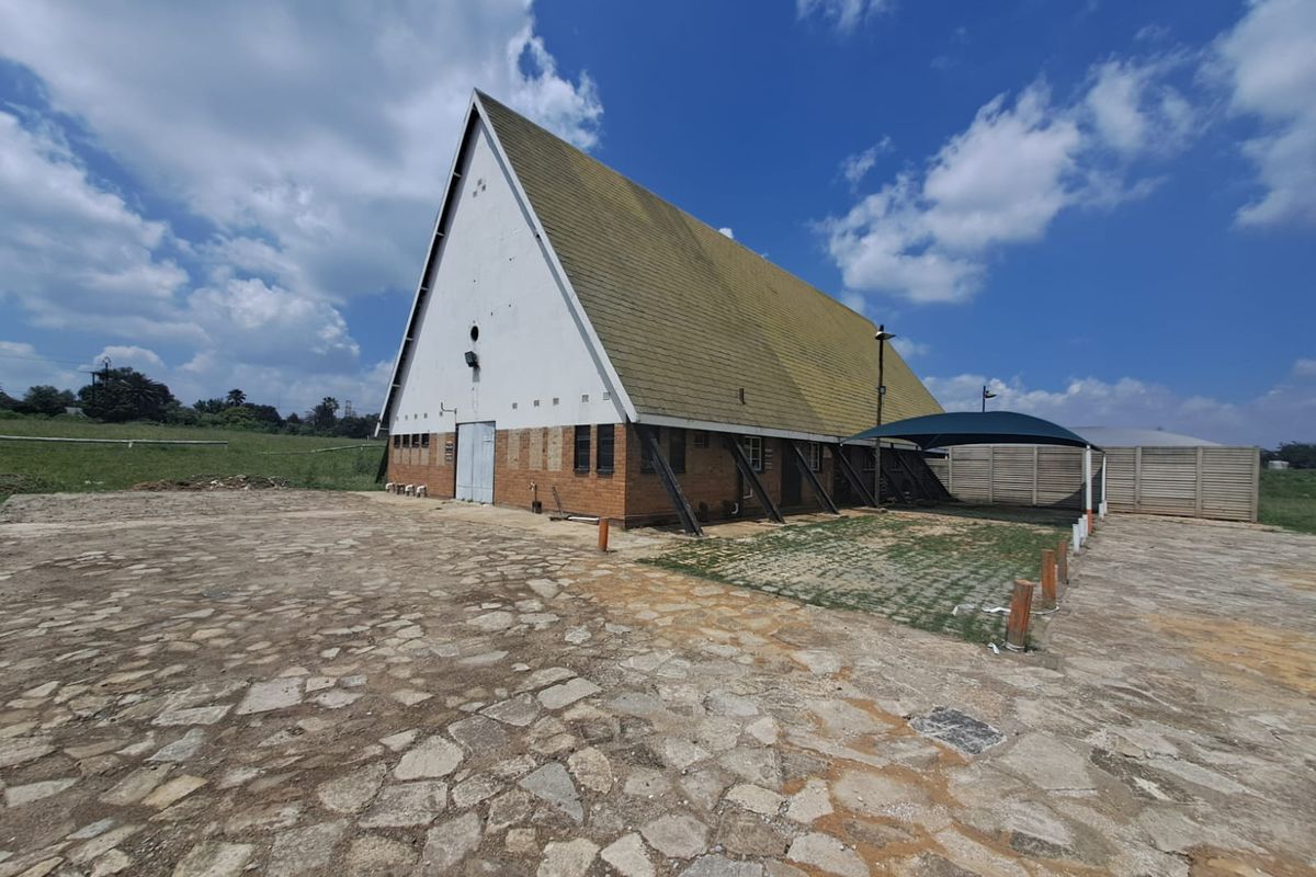 RISIVILLE RARE FIND: 9-HECTARE AGRI-BUSINESS OPPORTUNITY FOR SALE AT R5 MILLION! - Photo 3