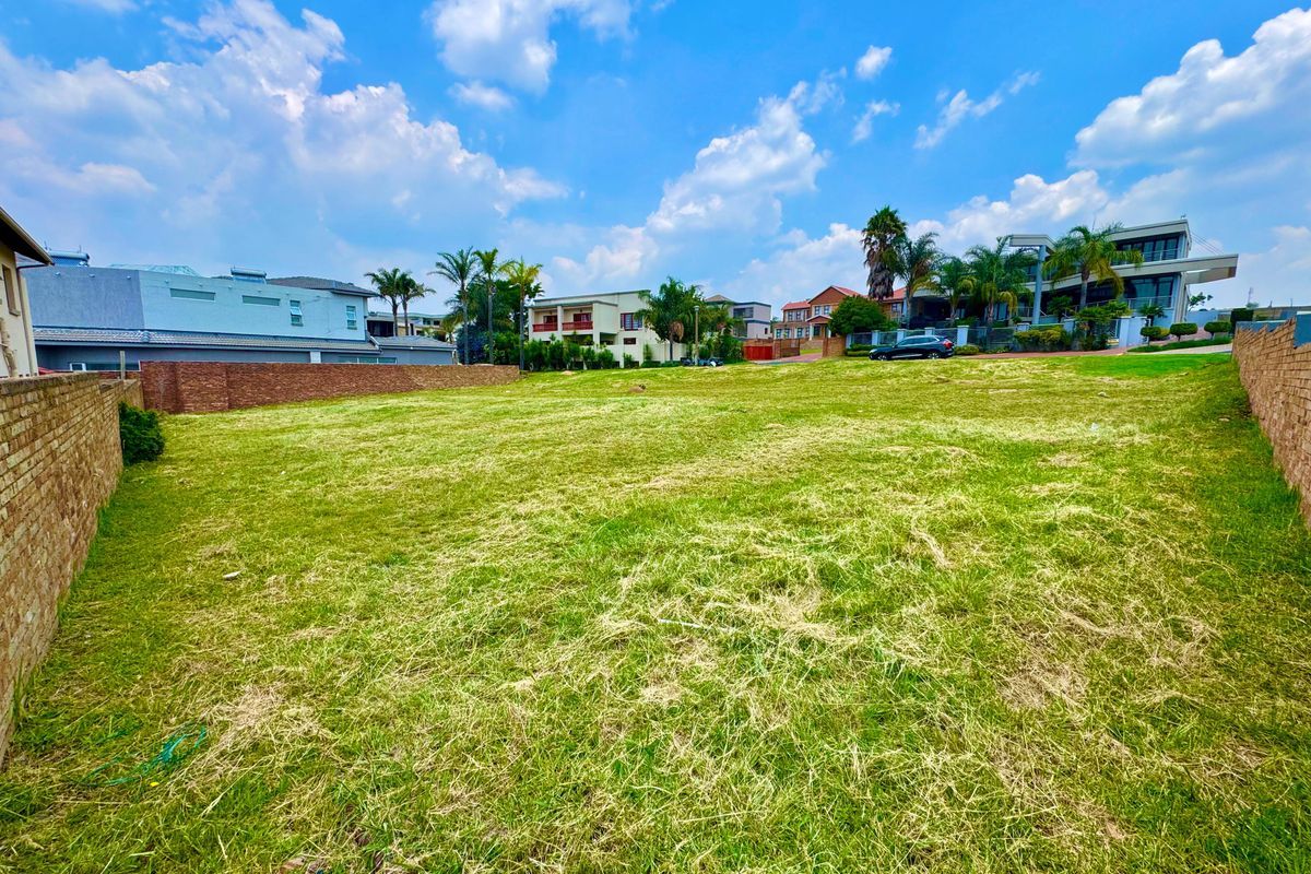 Prime Stand For Sale in Bankenveld Estate. - Photo 2