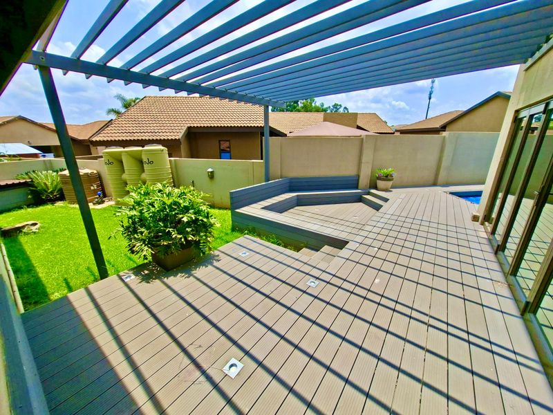 Elegant Double-Storey Home in the Heart of Ben Fleur - Photo 6