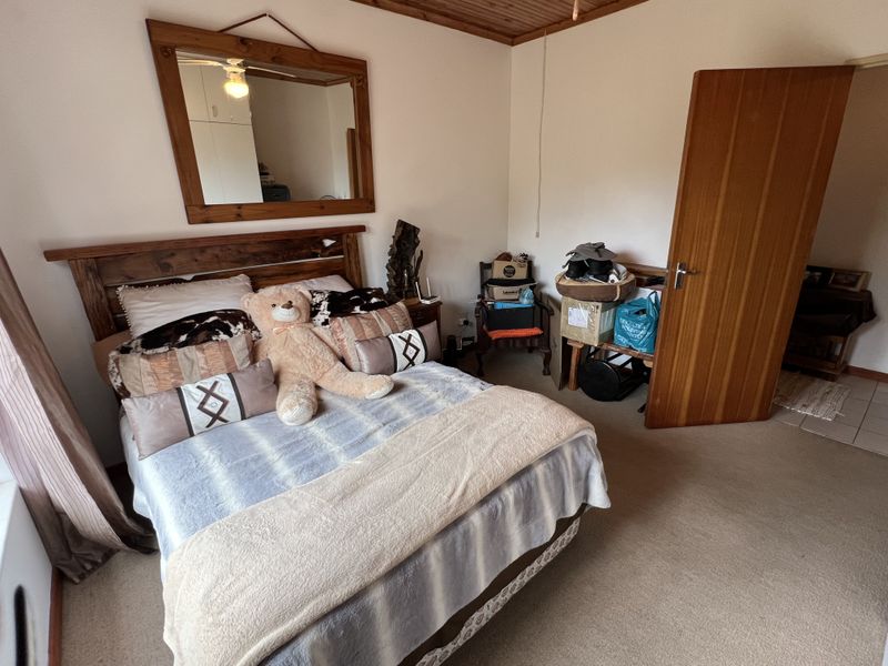 Low Maintenance 2 Bedroom Home for Sale in Jeffreys Bay - Photo 9