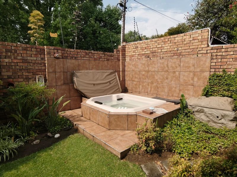 Exclusive Facebrick Duplex Townhouse Claerhout Singel, Sasolburg - Photo 10