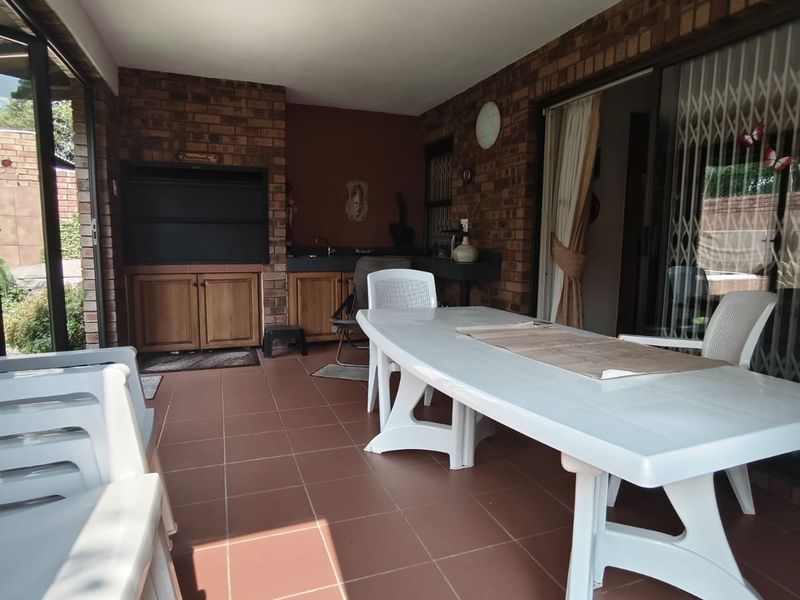 Exclusive Facebrick Duplex Townhouse Claerhout Singel, Sasolburg - Photo 8