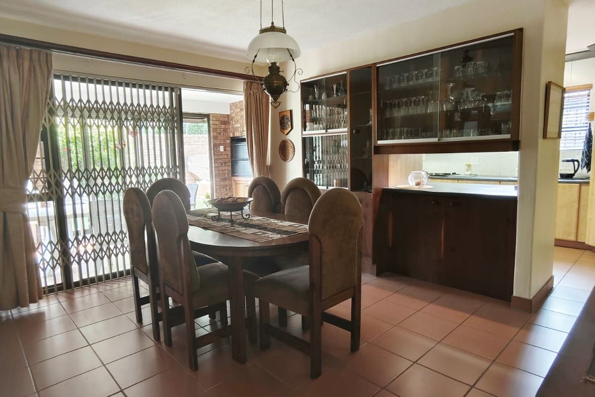 Exclusive Facebrick Duplex Townhouse Claerhout Singel, Sasolburg - Photo 3