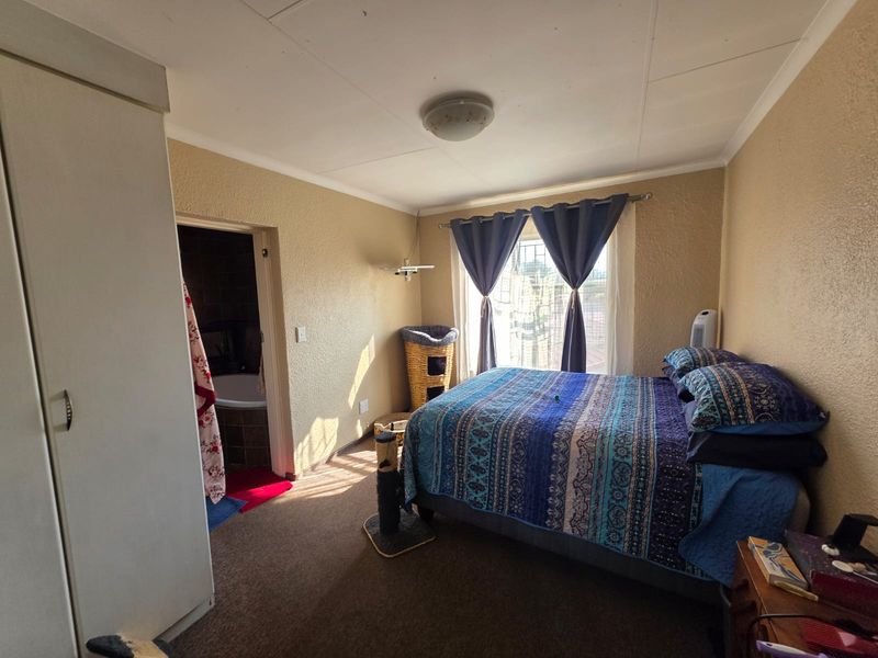 BEAUTIFUL APARTMENT FOR SALE IN VAALPARK – RIVERFRONT LIVING! - Photo 5